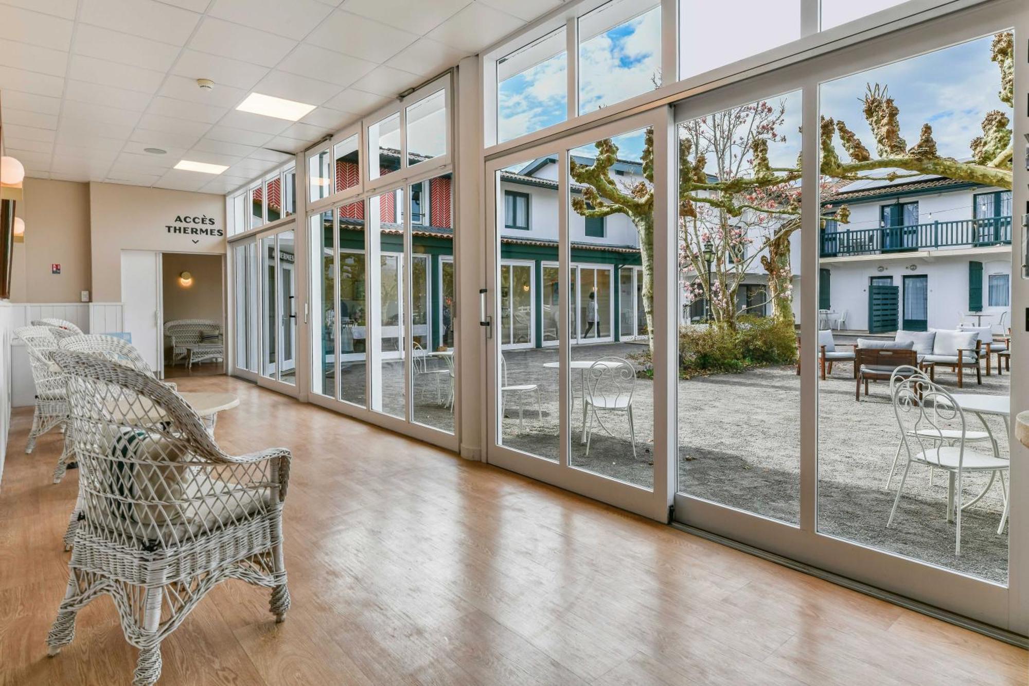 Logis Thermal Saubusse Eksteriør billede